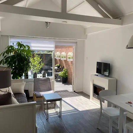 Апартаменты Shorestay Beachhouse Зандфорт