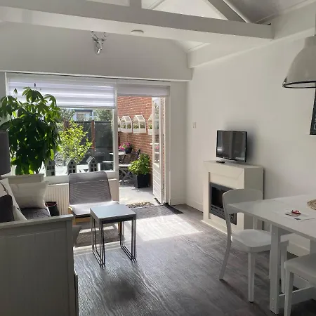 Apartment Shorestay Beachhouse *