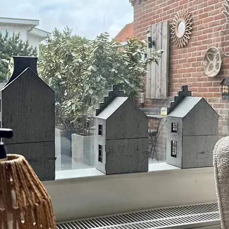 Shorestay Beachhouse *